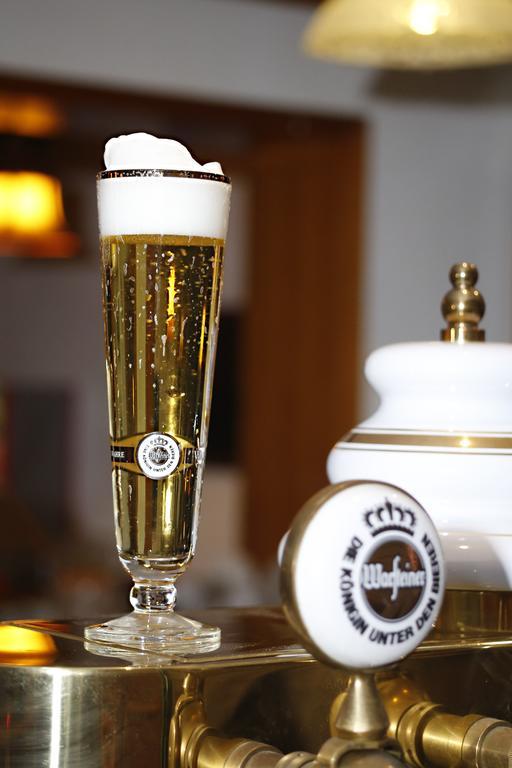 Hotel-Pension Zum Paradies ヴィリンゲン エクステリア 写真
