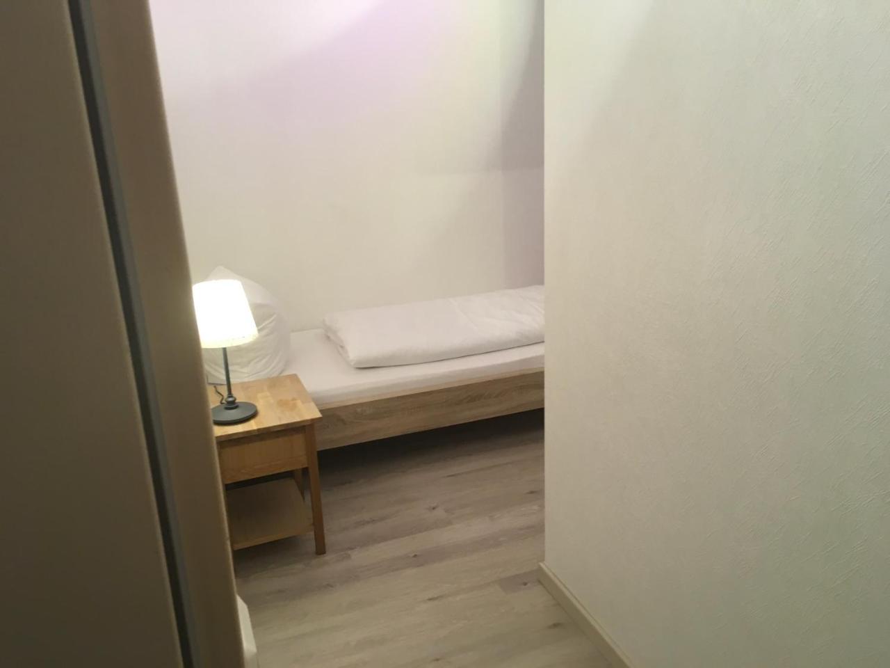 Hotel-Pension Zum Paradies ヴィリンゲン エクステリア 写真